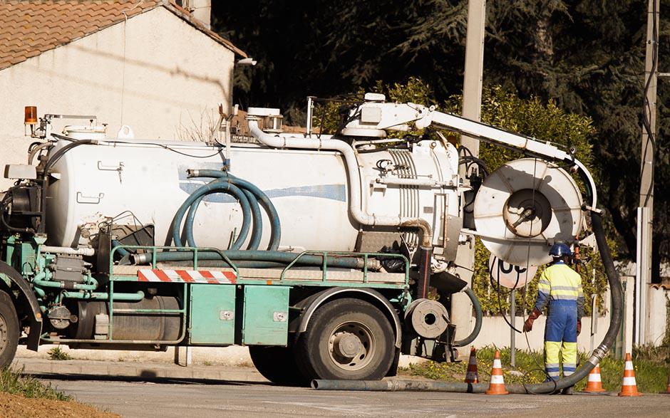 déboucher canalisation pvc Montesson